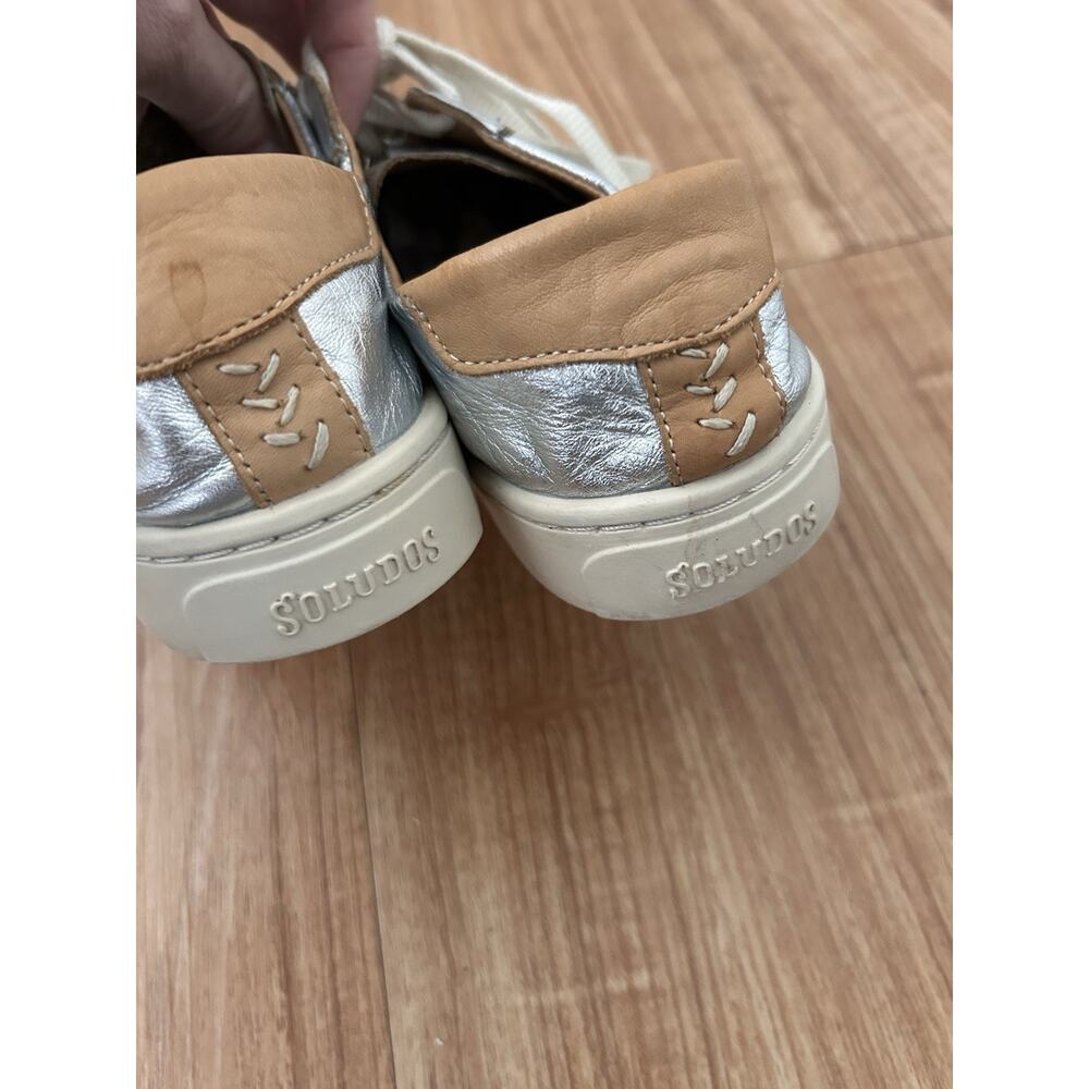 Soludos Ibiza Silver Leather Sneakers Cork Insole Size 8.5 Comfortable - Picture 4 of 6